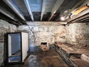 Photo 34- click for photo gallery